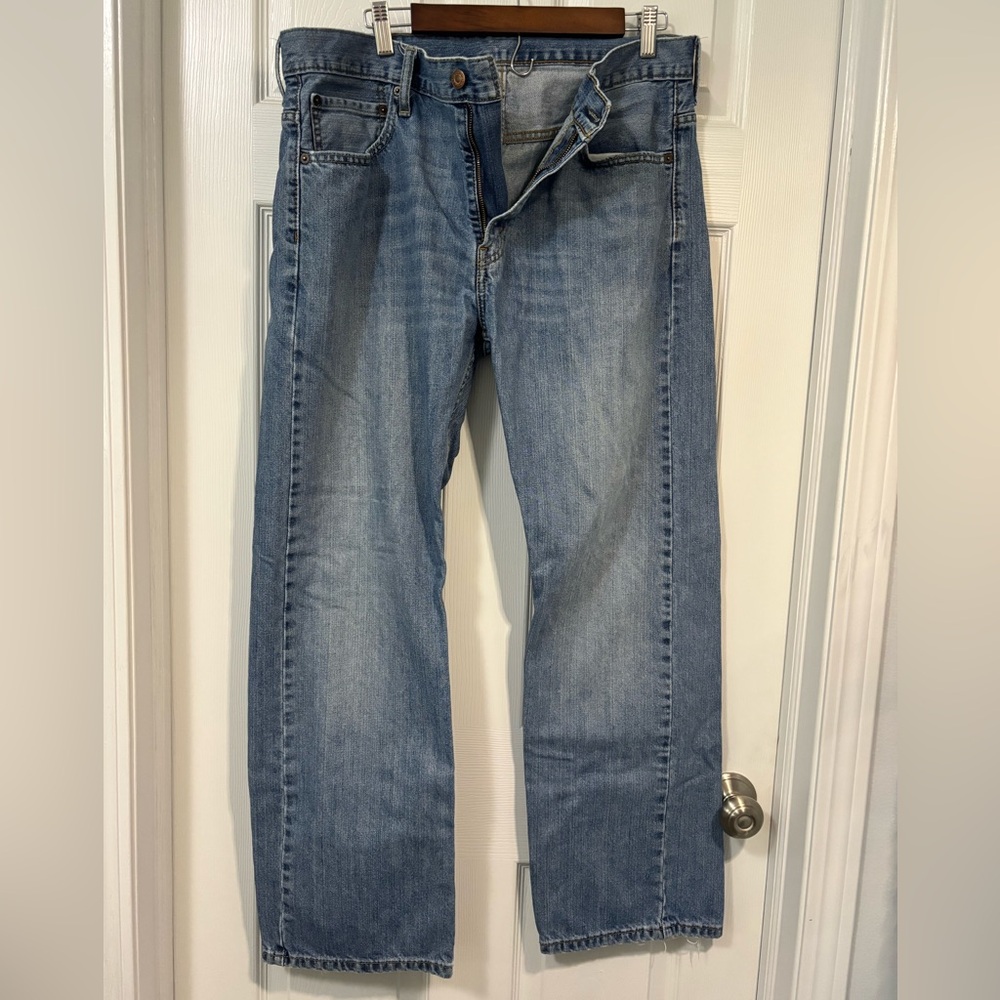 Levi's 369 Blue Straight Jeans Classic Style 34x32